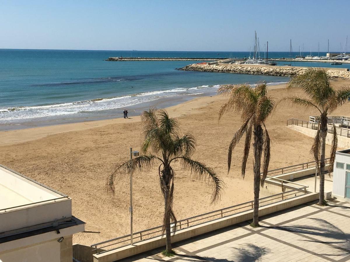 L'Onda Bed and Breakfast Marina di Ragusa Εξωτερικό φωτογραφία
