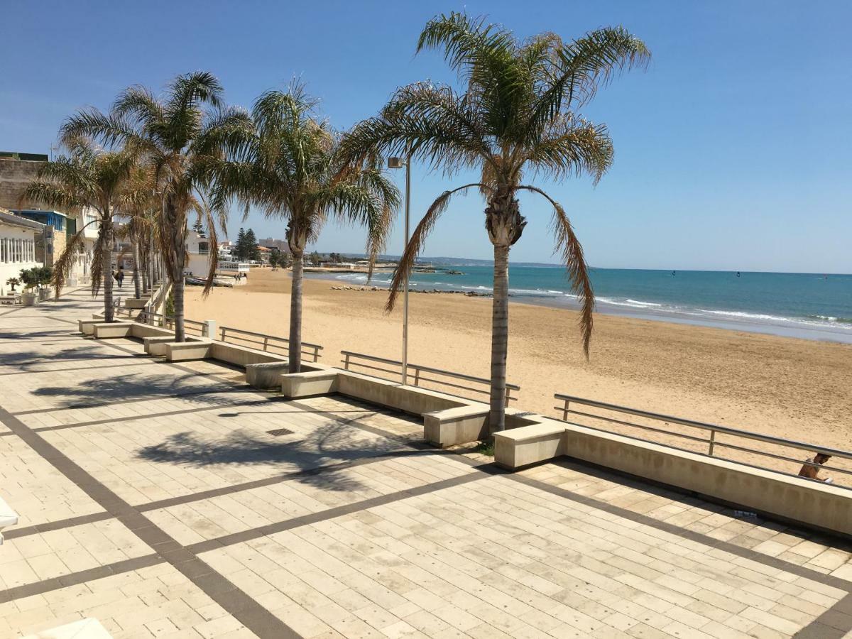 L'Onda Bed and Breakfast Marina di Ragusa Εξωτερικό φωτογραφία